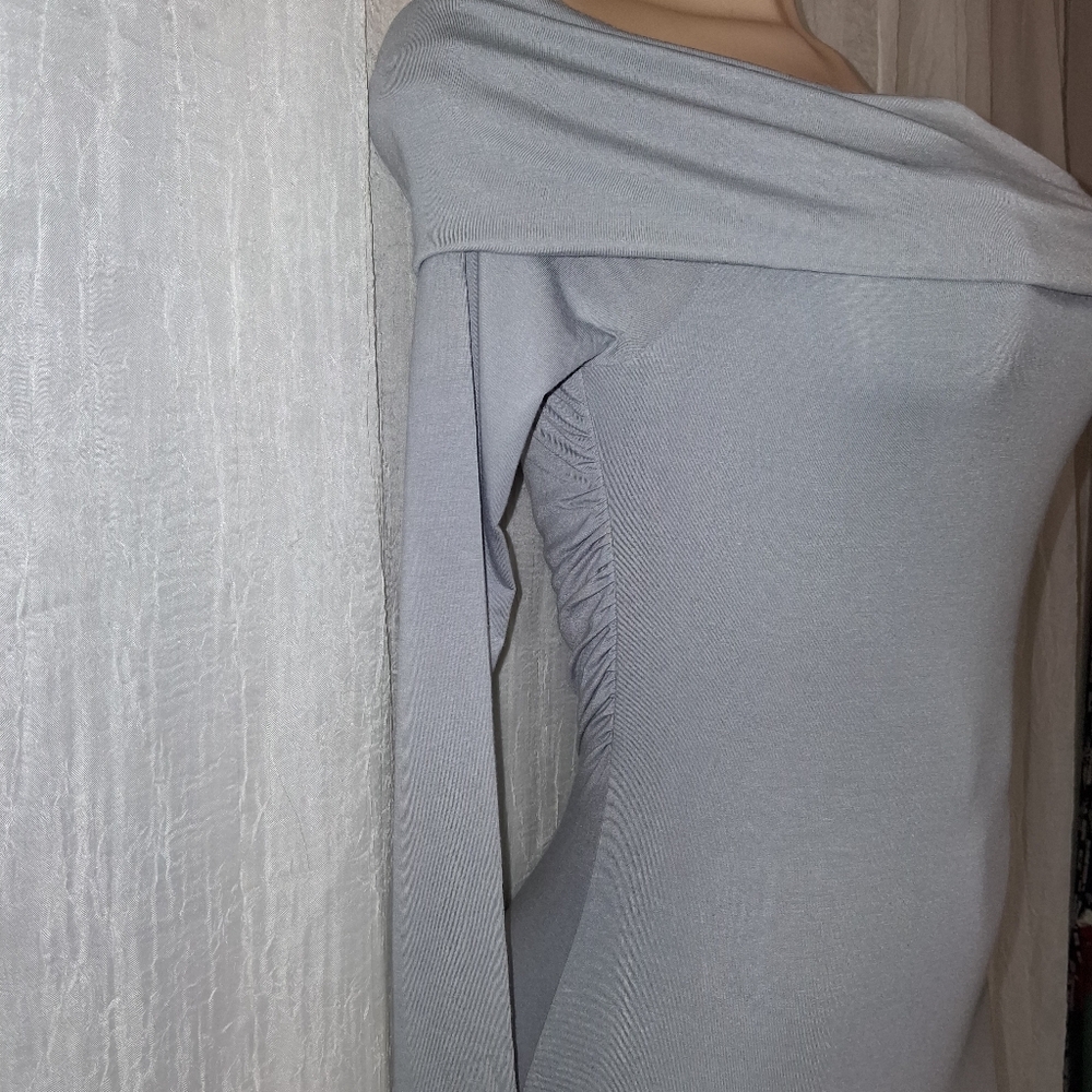 FASHION.NOVA NEW woman Size M Elegant Gray Off-Shoulder Dress - Picture 10 of 15